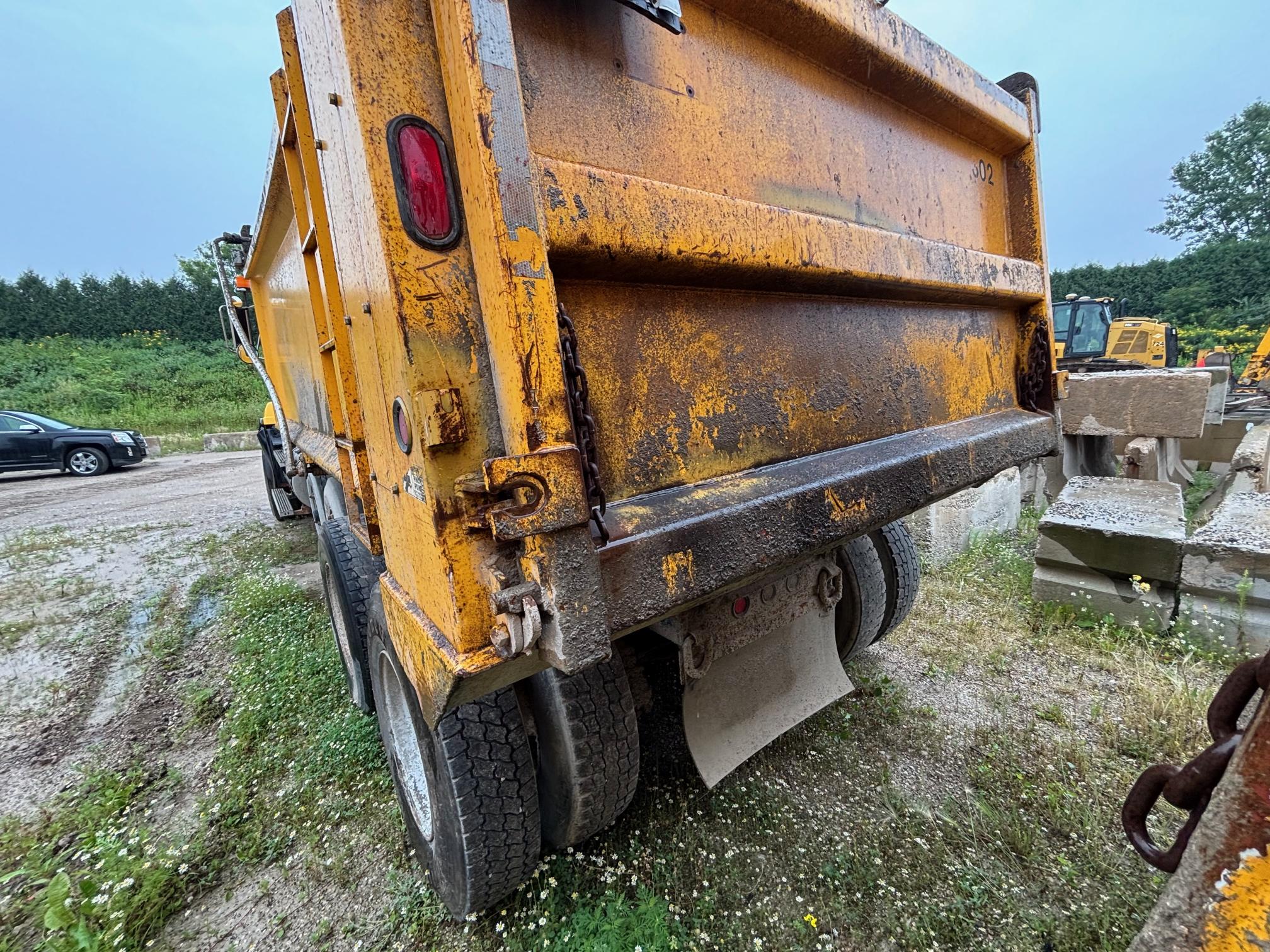 1995 MACK CL713 - Image 5